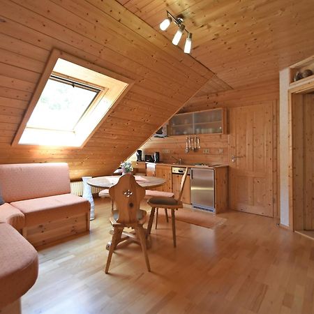 Quaint Farmhouse In Langenbach Near The Lake Bagian luar foto