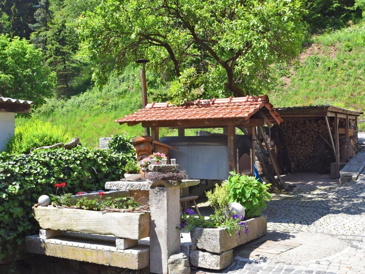 Quaint Farmhouse In Langenbach Near The Lake Bagian luar foto