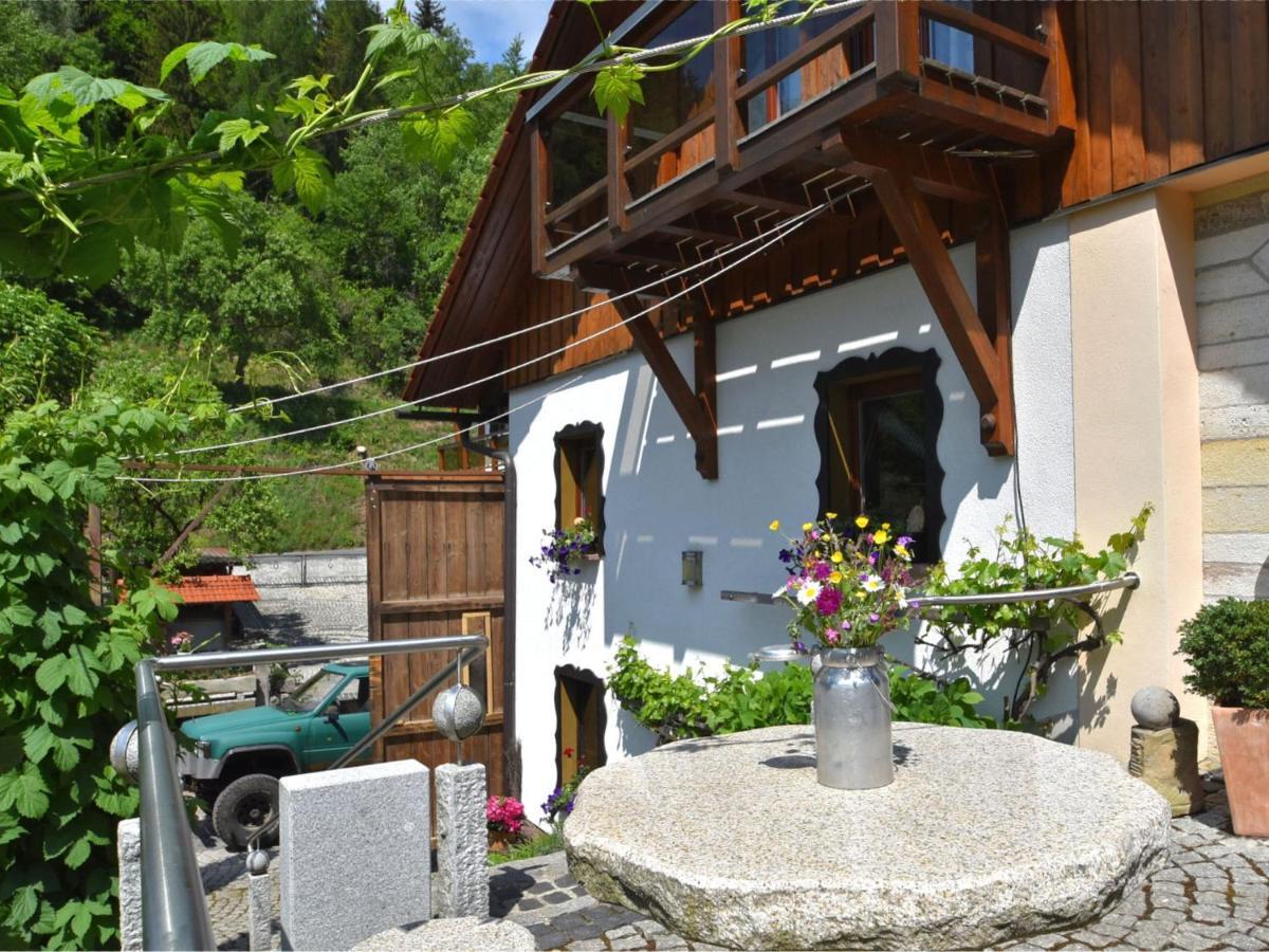 Quaint Farmhouse In Langenbach Near The Lake Bagian luar foto