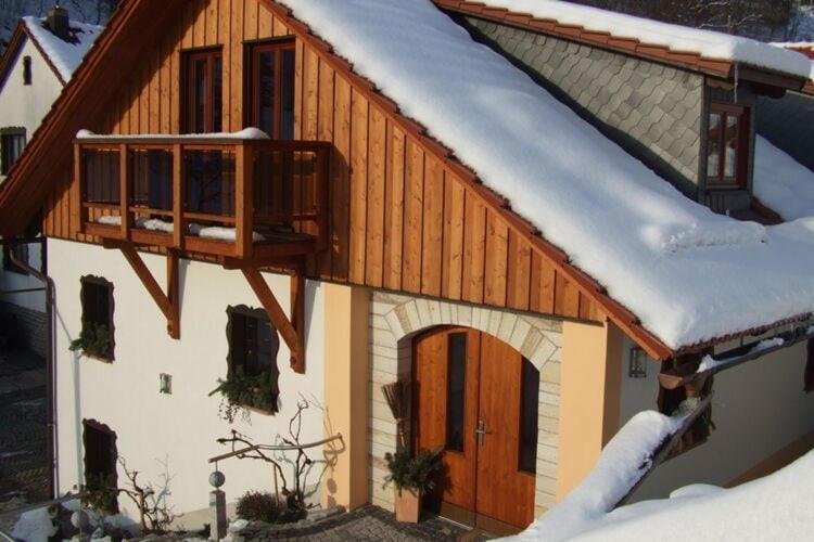 Quaint Farmhouse In Langenbach Near The Lake Bagian luar foto