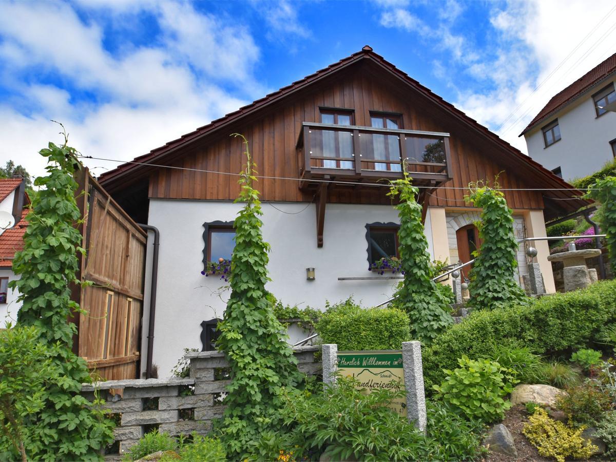 Quaint Farmhouse In Langenbach Near The Lake Bagian luar foto