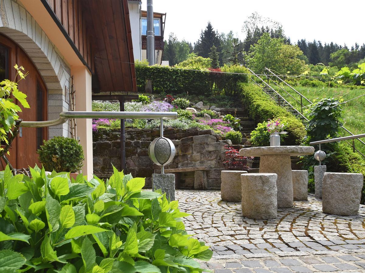 Quaint Farmhouse In Langenbach Near The Lake Bagian luar foto